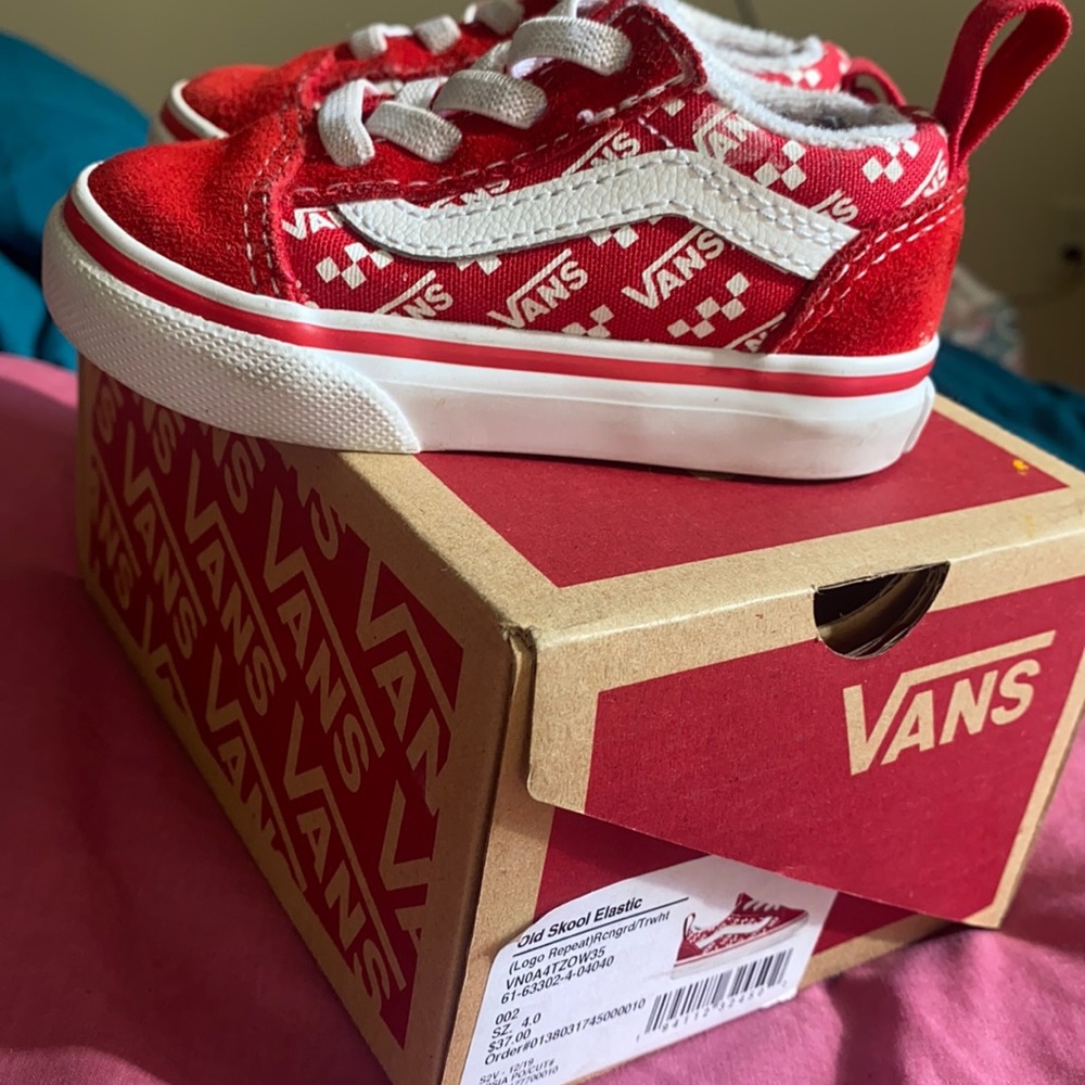 Toddler sneaker